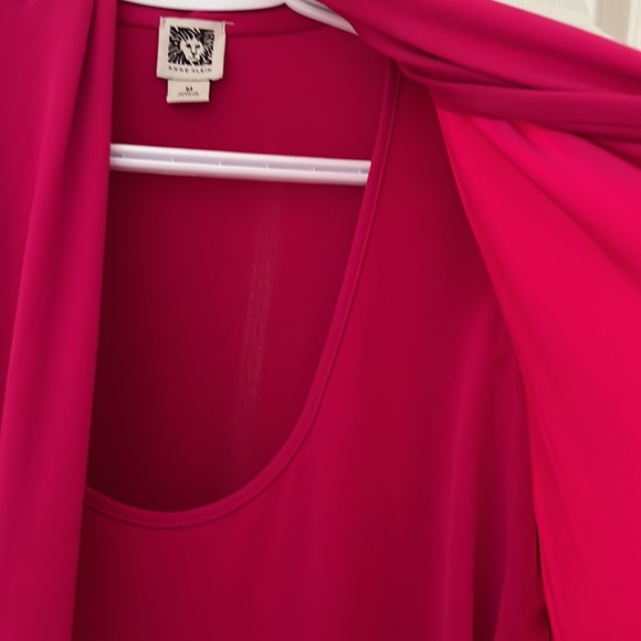 Anne Klein blouse in fuschia - Picture 6 of 9